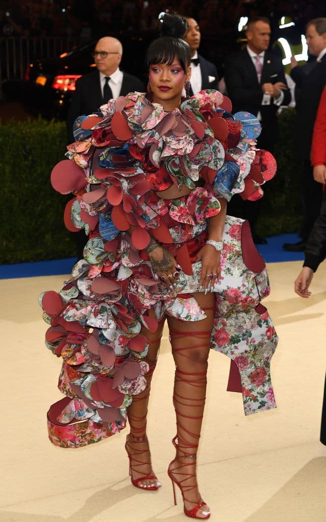 El valor de Fenty Beaty vale 1.4 mil millones de dólares de los 1.7 mil millones.
<br>