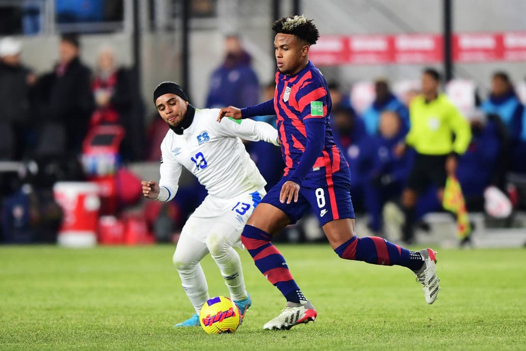 Antonee Robinson fue el encargado de traer la alegría a Los Estados Unidos tras anotar el único gol del partido para vencer 1-0 a El Salvador.