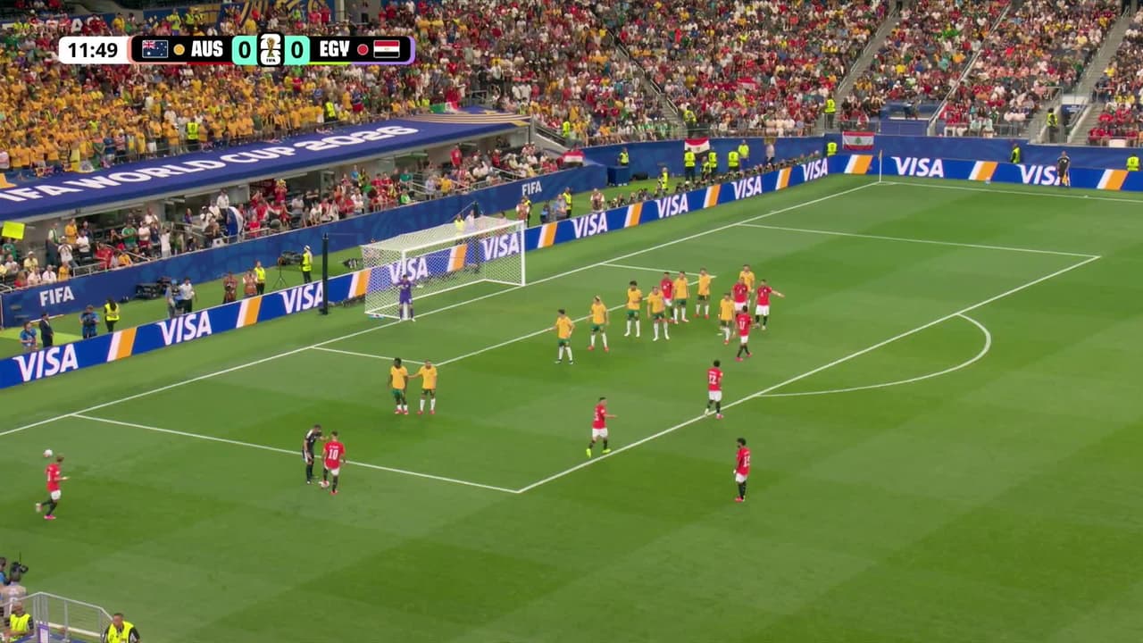 ¡GOL!  anota para Egipto. Emam Ashour