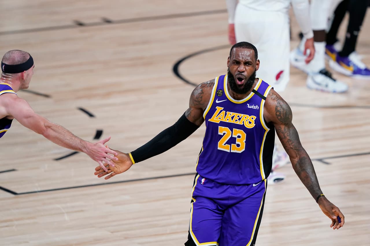 Con este resultado, LA Lakers toman la ventaja en la serie 2-1.