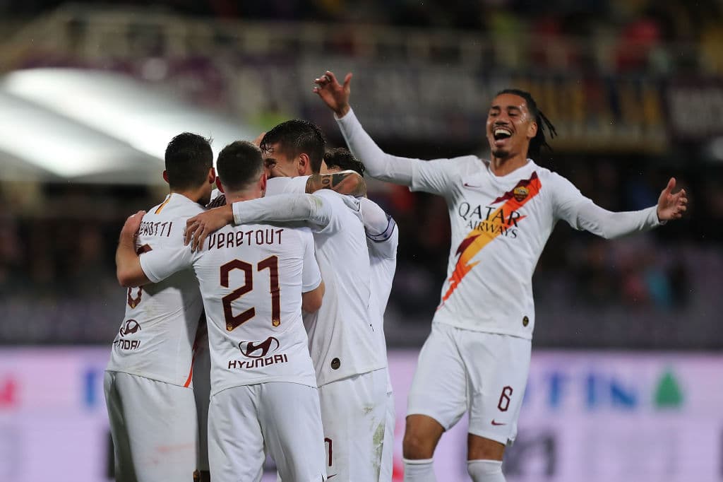 Roma golea a la Fiorentina con goles de E. Dzeko, A. Kolarov, L. Pellegrini y N. Zaniolo llevándose los tres puntos, mientras que la Fiorentina está muy cerca del descenso.