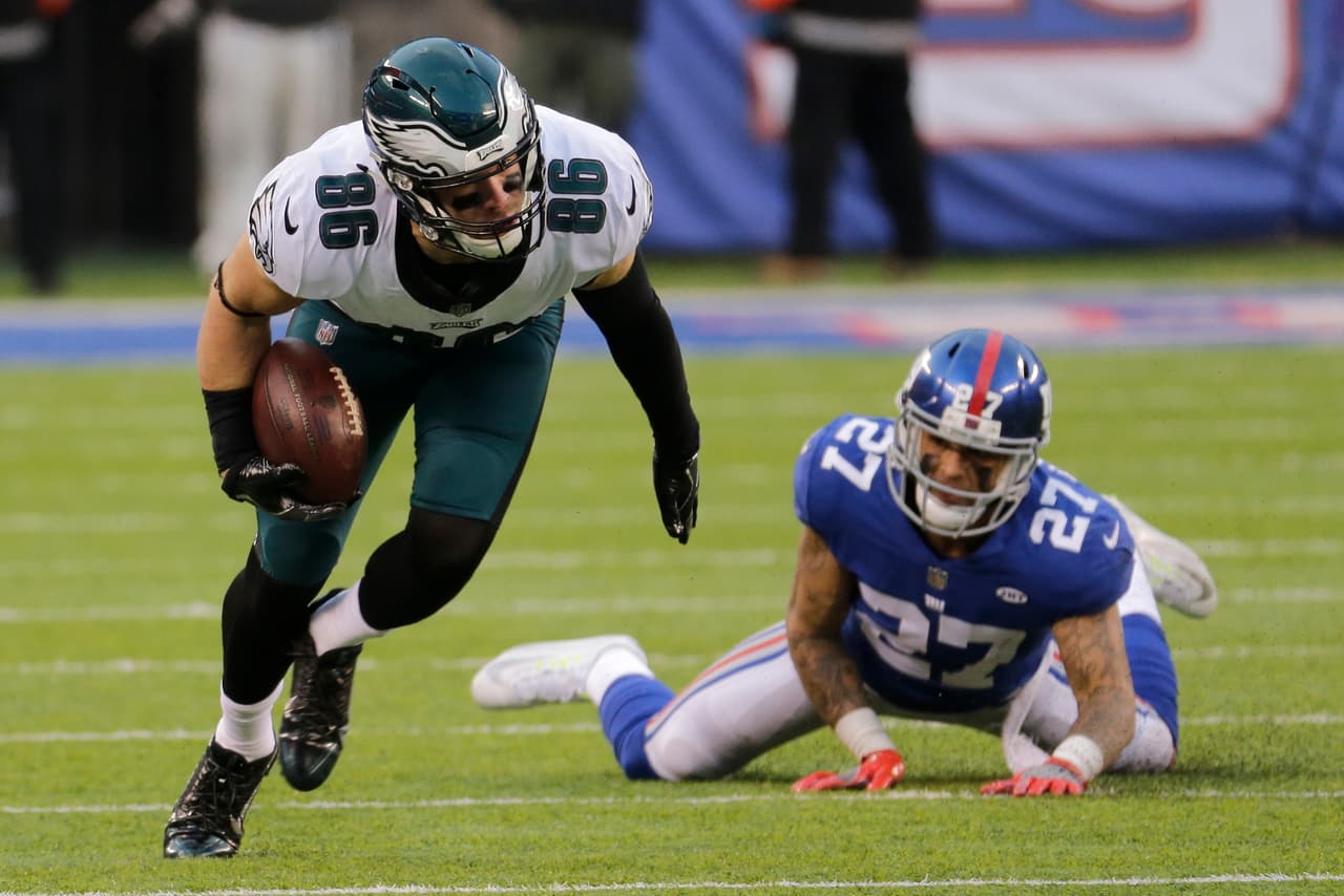 Foles luce en victoria ante Giants y Philadelphia asegura descanso en playoffs