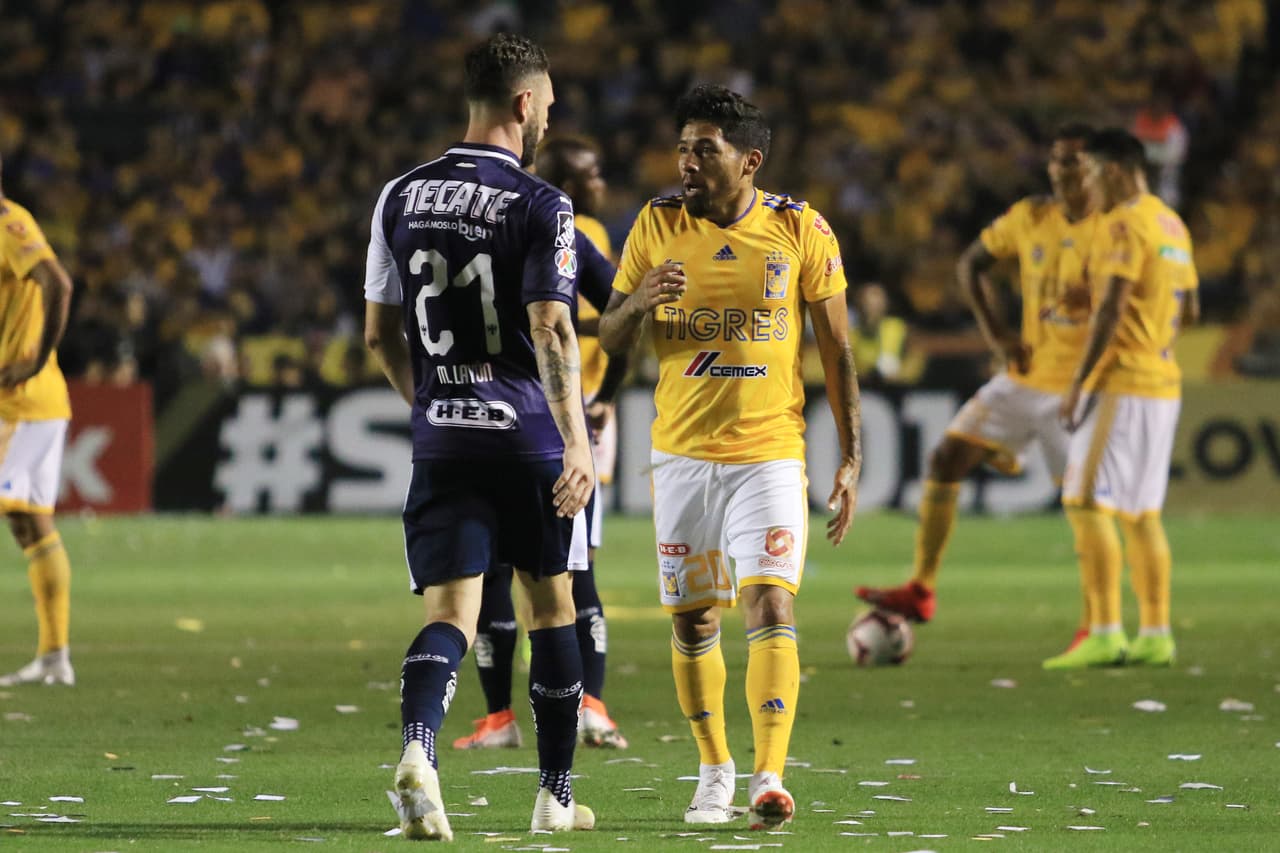 Los roces, los reclamos, la intensidad a flor de piel no faltó nada de eso en este partido y menos en el inicio de la segunda mitad.