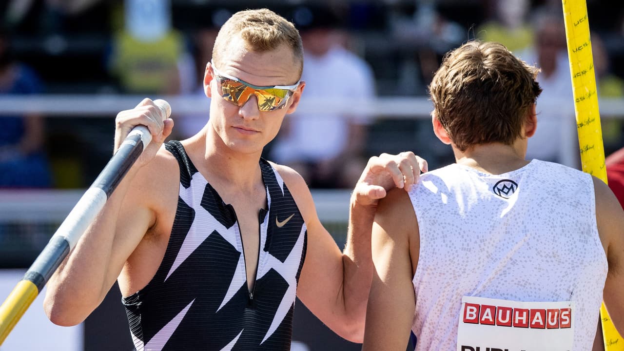 Caso de covid-19 de saltador de EEUU manda a cuarentena a australianos