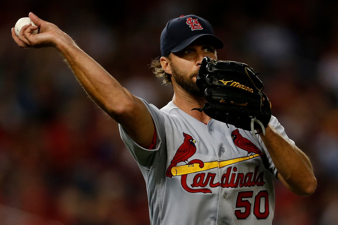 STL 6 – 14 WSH: Adan Wainwright tuvo una inusual mala salida. Concedió 5 carreras limpias y 11 imparables en 4 entradas de labor.
