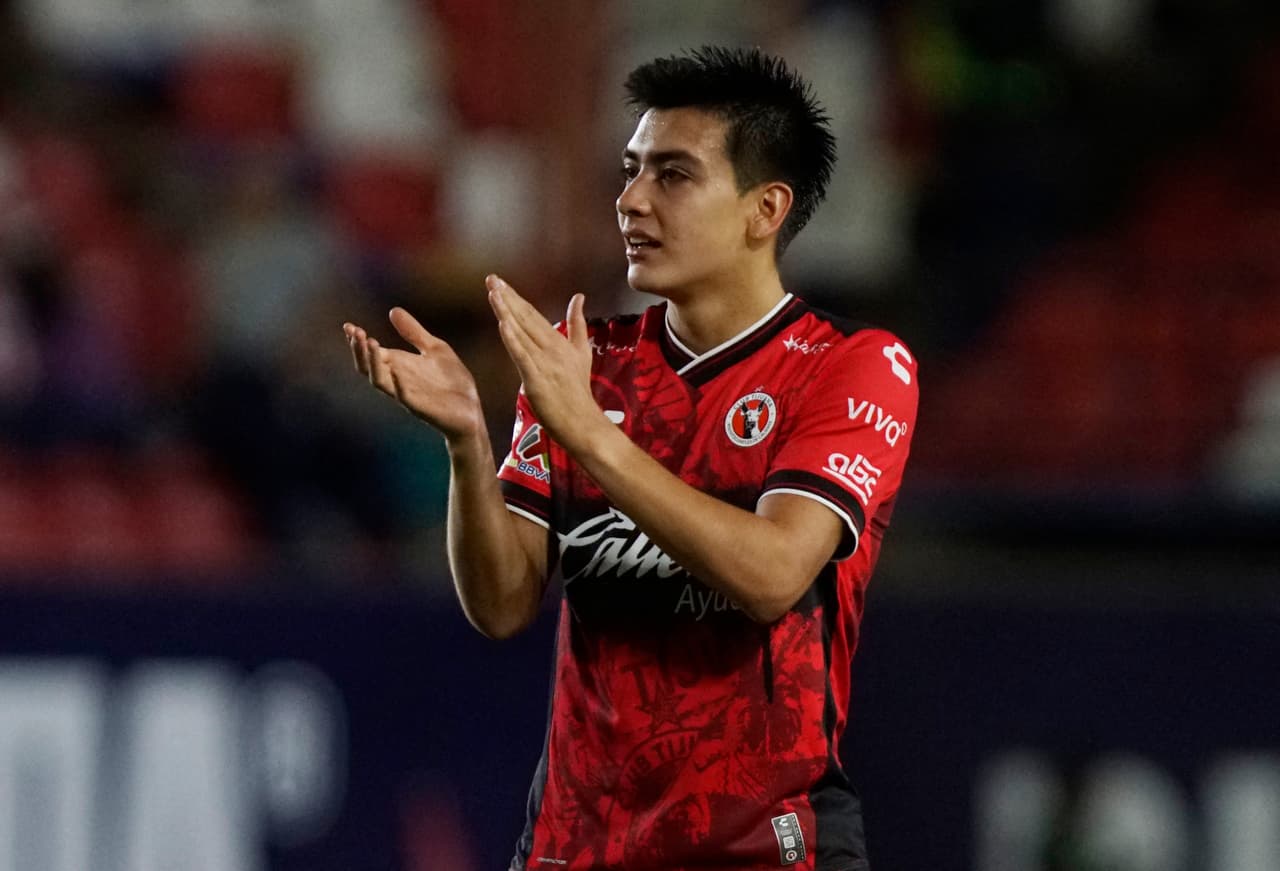 Gilberto Mora, jugador de los Xolos de Tijuana, está llamado a ser la gran joya de México, con solo 16 años.