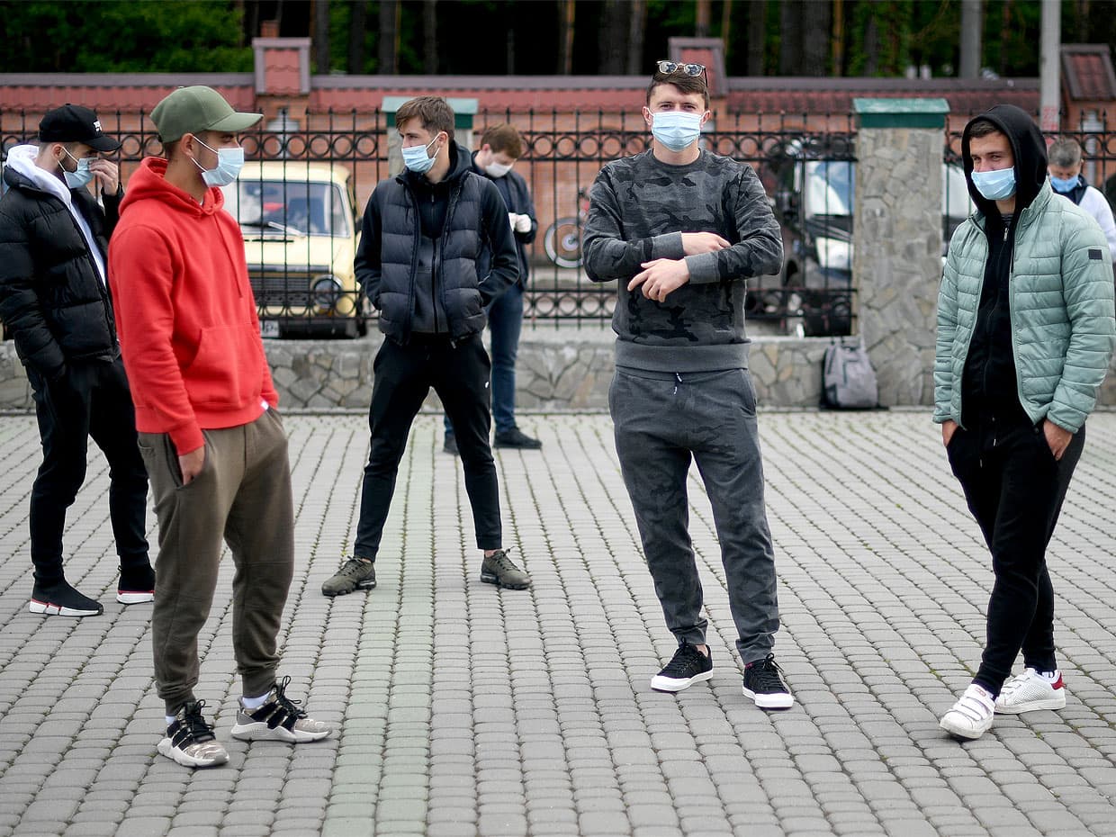 Karpaty Lviv registra 25 casos positivos por coronavirus