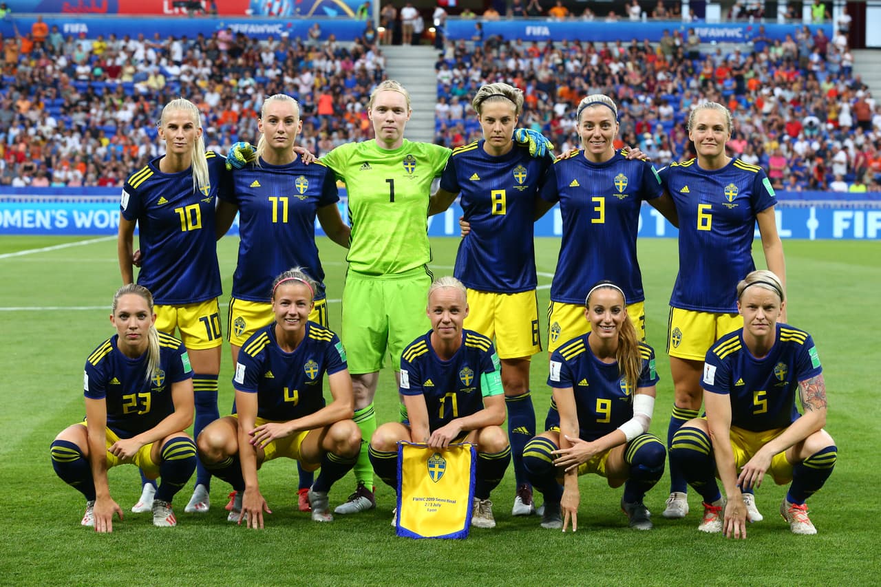 Mientras que su par de sueco lo hizo con Lindahl, Sembrant, Fischer, Ericsson, Glas, Rubensson, Seger, Jakobsson, Hurtig, Asllani y Blackstenius.