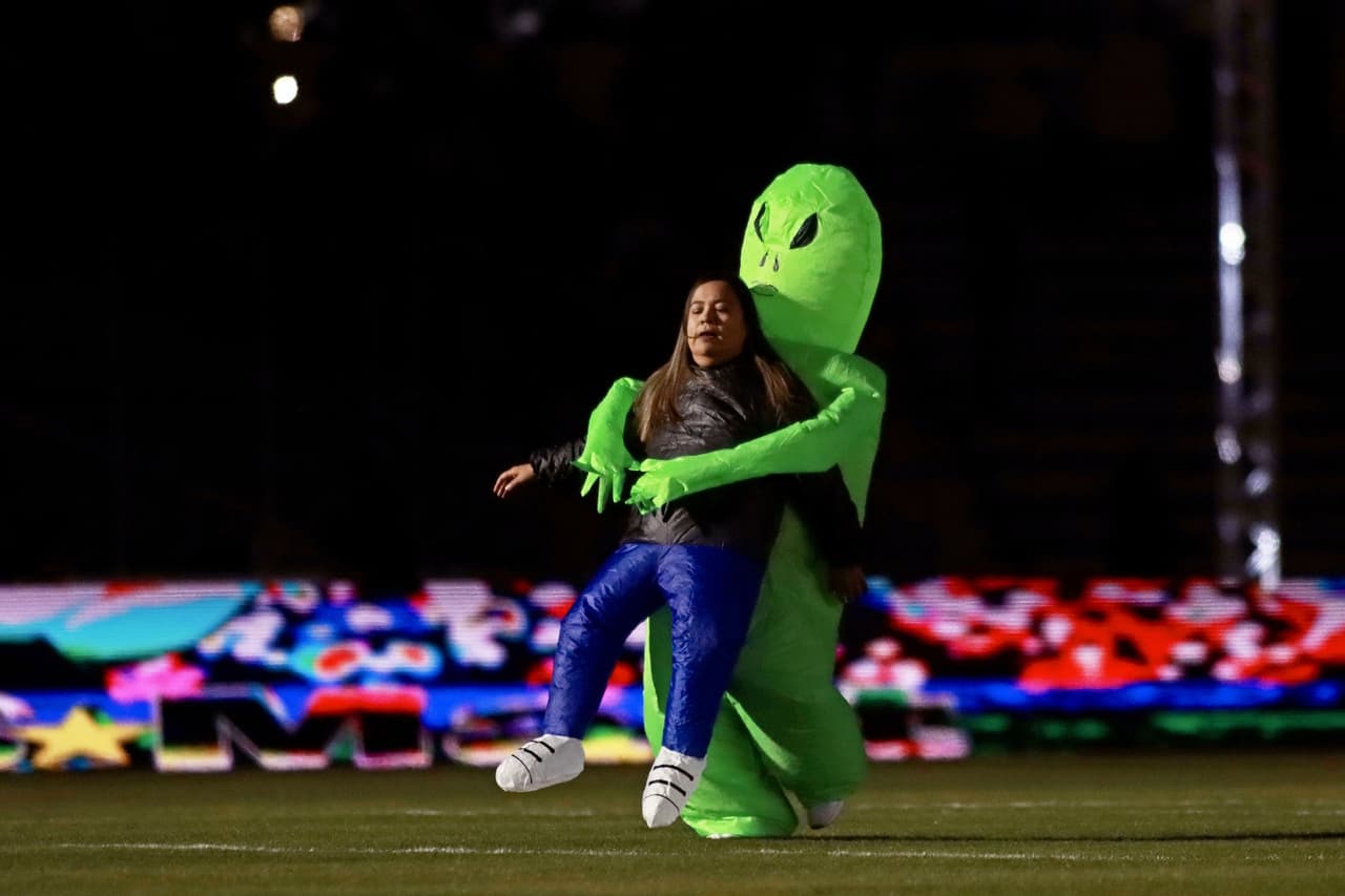 Chivas derrota a Bravos con goles de Víctor Guzmán y Carlos Cisneros para mantenerse invicto como visitante en el Clausura 2023 de la Liga MX.