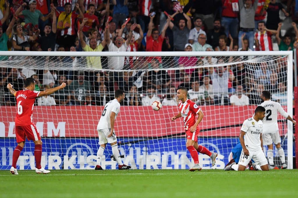 El partido comenzó en contra para Real Madrid, que al minuto 17 del primer tiempo vio cómo su rival se iba arriba con tanto de Borja García.