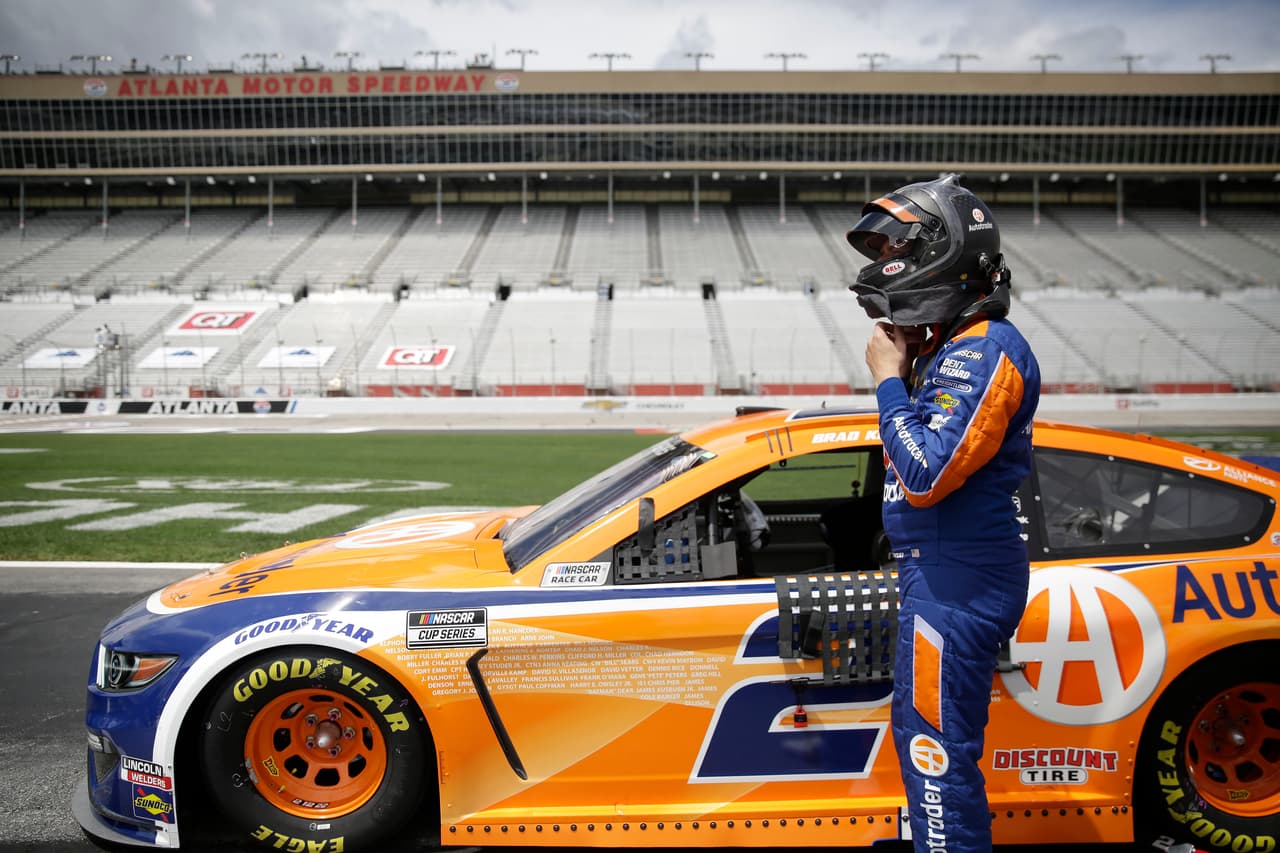 Permiten la entrada de público a las carreras de la NASCAR