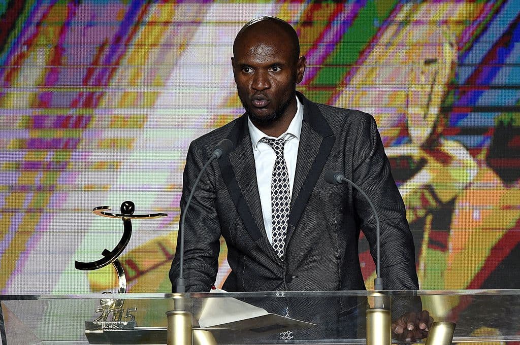 Abidal se disculpa con su esposa por ser infiel con jugadora del PSG