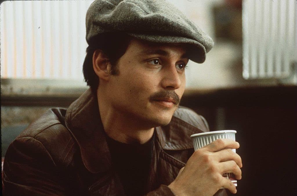 Depp era un niño, tenía 15 años, y todo indica que lo abandonó a su suerte.