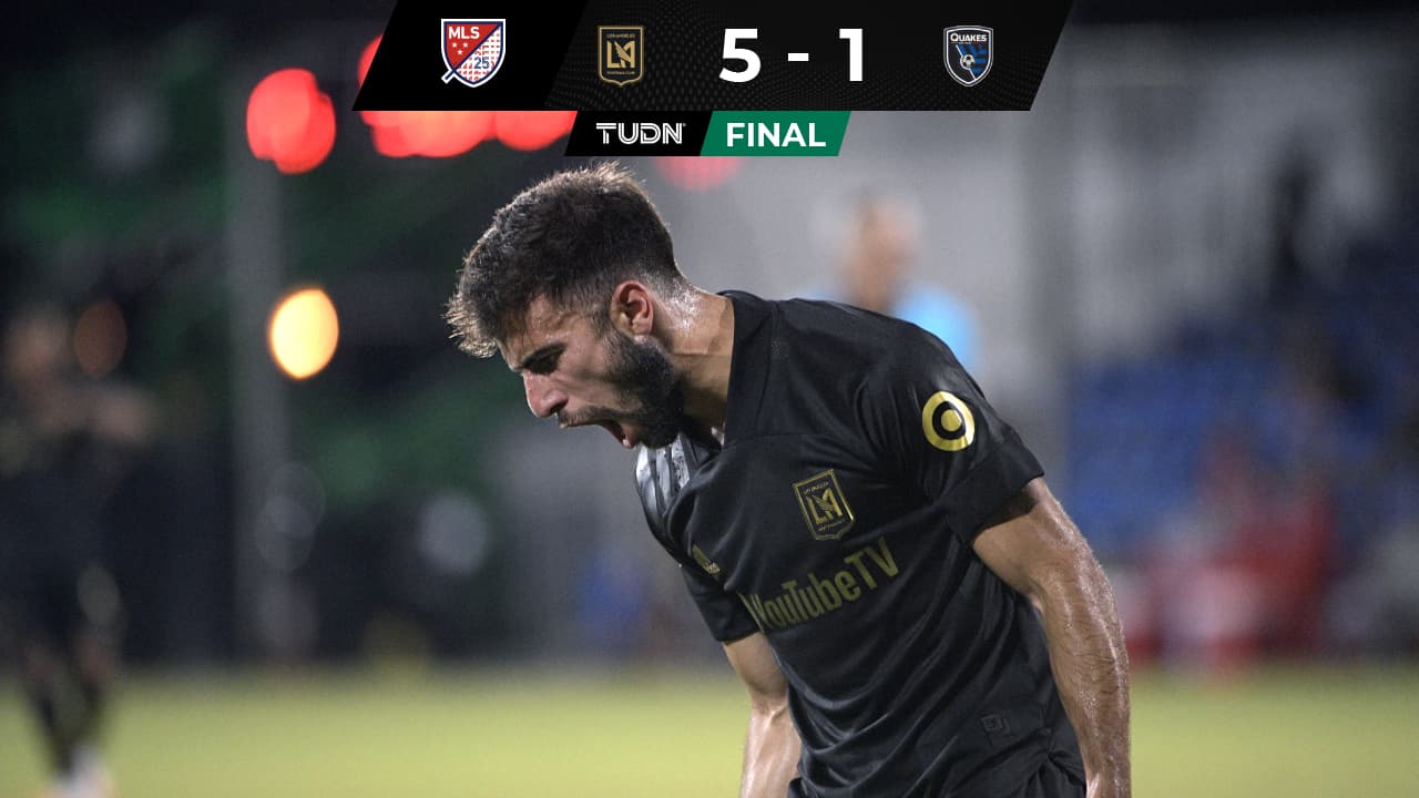 Los Angeles FC aplasta a los Quakes con un doblete de Diego Rossi