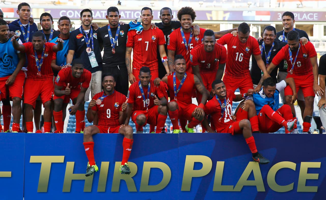 Con el tercer puesto de la Copa Oro de 2015, Panamá se sacudió un poco de la eliminación, pero aún con la deuda de no ser campeón y de tener el recuerdo de su derrota en casa.