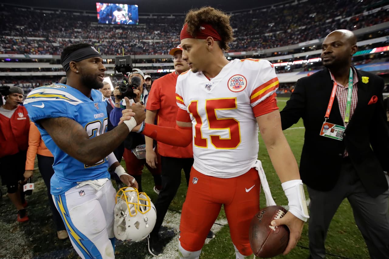 En 2019 la NFL regresa al Azteca y los Kansas City Chiefs derrotaron al contendiente del Super Bowl del año pasado, los Angeles Chargers y, por si fuera poco, se llevaron el Super Bowl LIV.