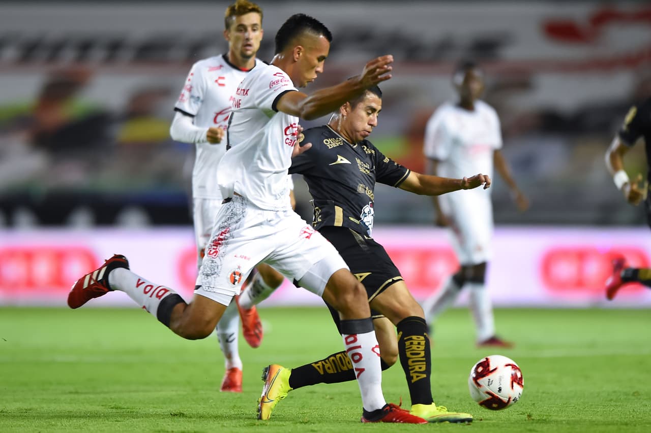 Con gol de Jean meneses y Emanuel Gigliotti, León consigue la remontada sobre Xolos y se adueñan de los tres puntos.