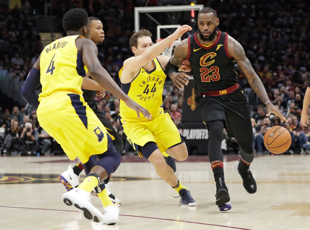 LeBron James no pudo solo ante los Pacers que tuvieron en Victor Oladipo a su mejor jugador.