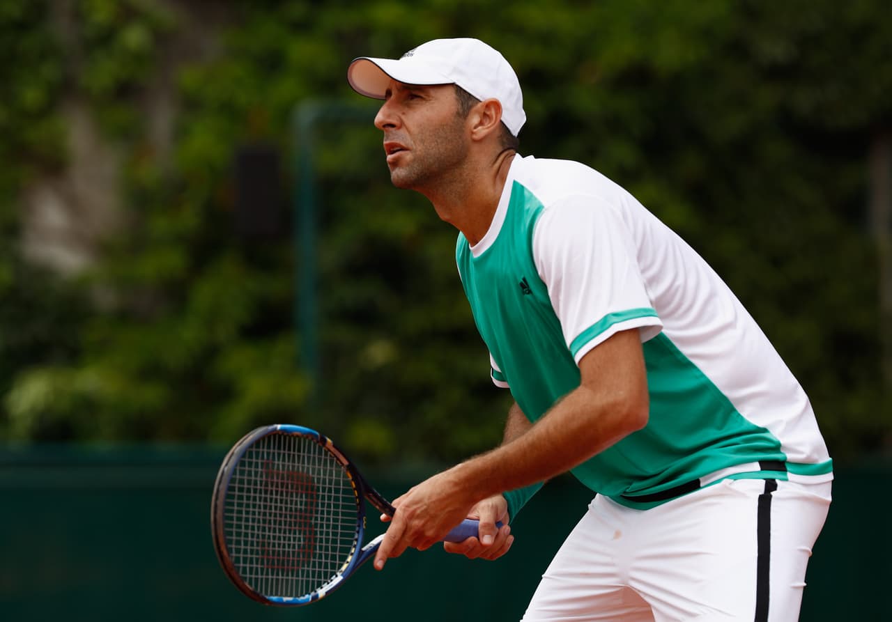 El camino del mexicano Santiago González, a sus 34 años, tuvo un nuevo momento de brillo con un subcampeonato en Roland Garros de 2017, luego de caer en la final 7-6 (5), 6-7 (4), 6-3 contra el estadounidense Ryan Harrison y el neozelandés Michael Venus.