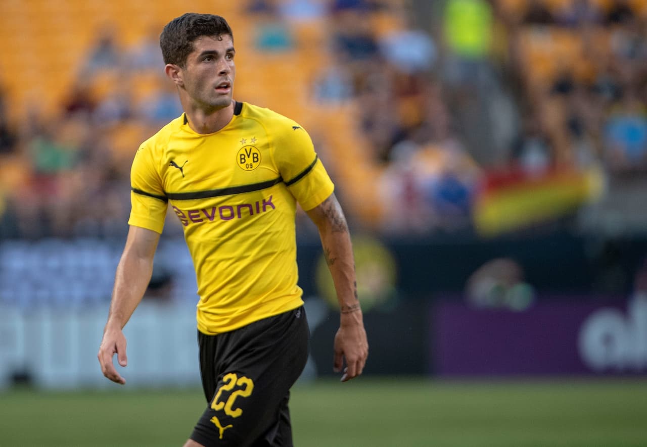 Aunque la información ha bajado, sigue vigente la versión que pone a Christian Pulisic fuera del Borussia Dortmund. El Chelsea es el equipo que más fuerza toma como su posible destino.