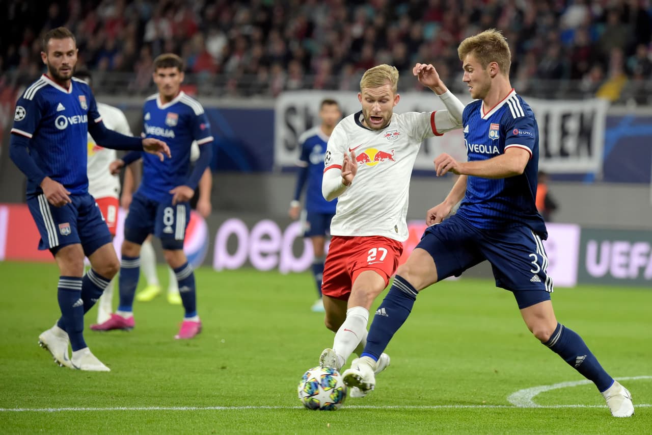 Lille 0-2 Lyon. Memphis y Terrier marcaron para el triunfo de los franceses.