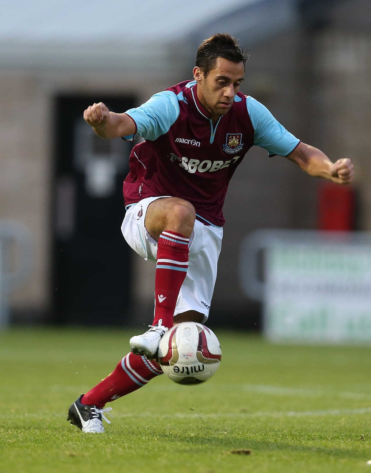 2011-2012: Sam Baldock estuvo 22 partidos y apenas marcó cinco goles en la temporada de segunda división.