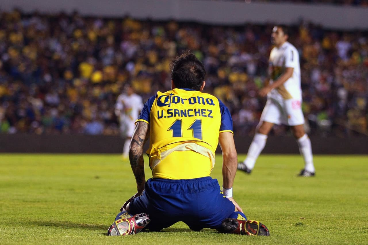 En Querétaro, el América fue cobijado por su gente, que hizo un lleno a reventar.