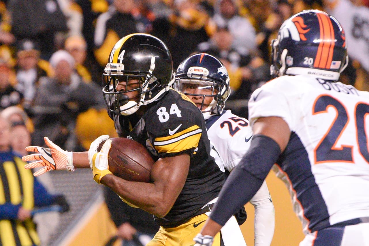 2. ANTONIO BROWN - Contra una defensiva tan fuerte como la de los Denver Broncos tuvo una actuación increíble. Logró 16 recepciones para 189 yardas con 2 touchdowns.