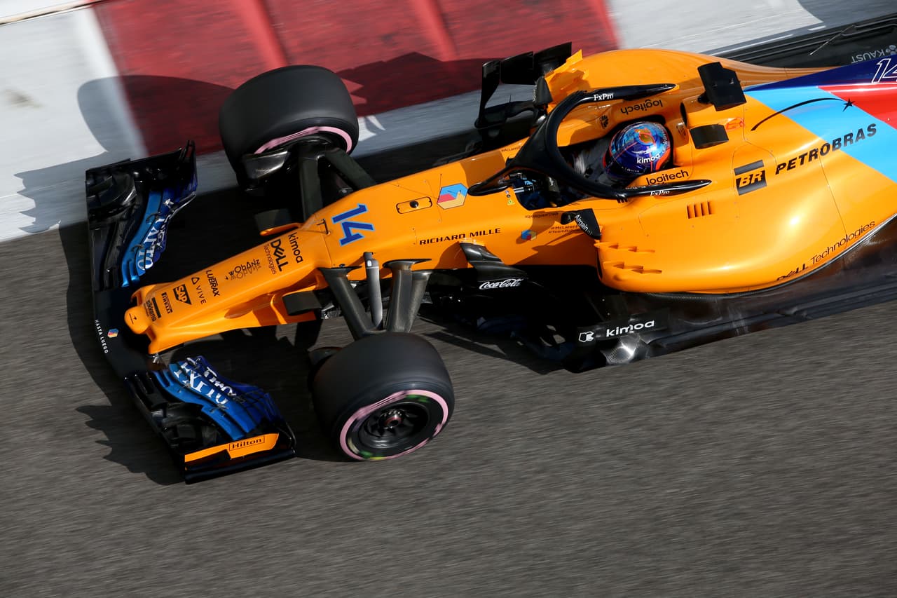 15. Fernando Alonso (McLaren) - Mejor tiempo: 1:37.743 / Vueltas: 15