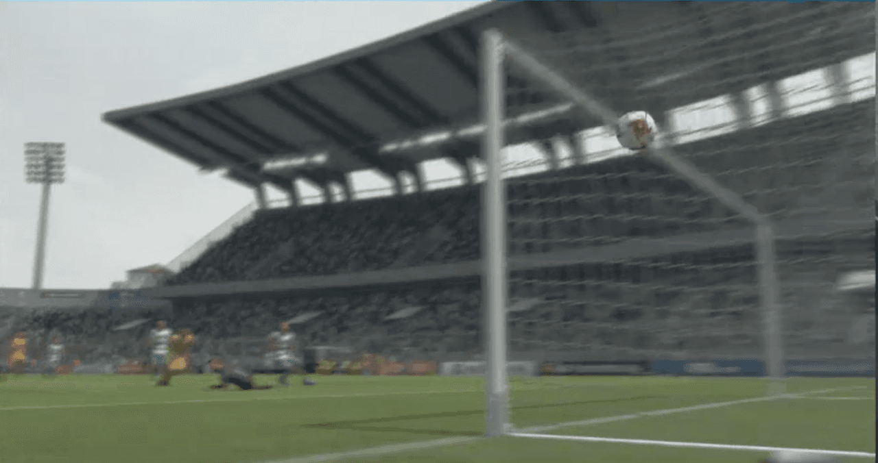 Gran actuación de Francisco Venegas otorga primer triunfo a Tigres en eLiga MX ante el poderoso Santos que no metió ni las manos.