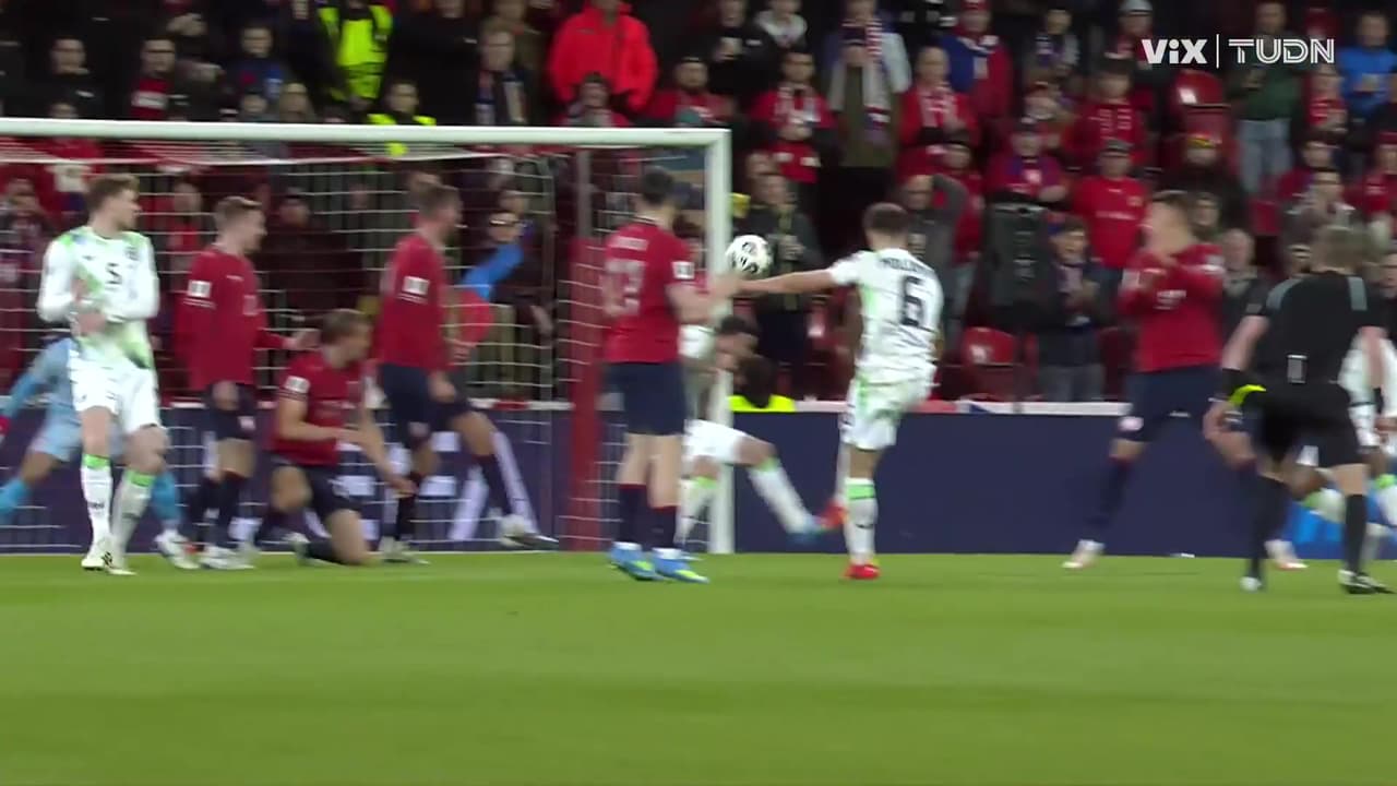 El poste salva a Chequia y evita el tercero de Irlanda