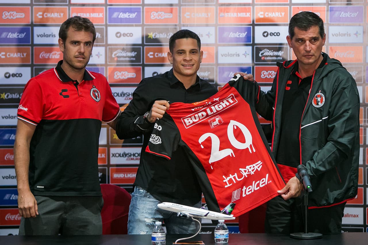 Iturbe fue adquirido definitivamente por el Club Tijuana, que armó un auténtico trabuco a pedido del Chacho Coudet.