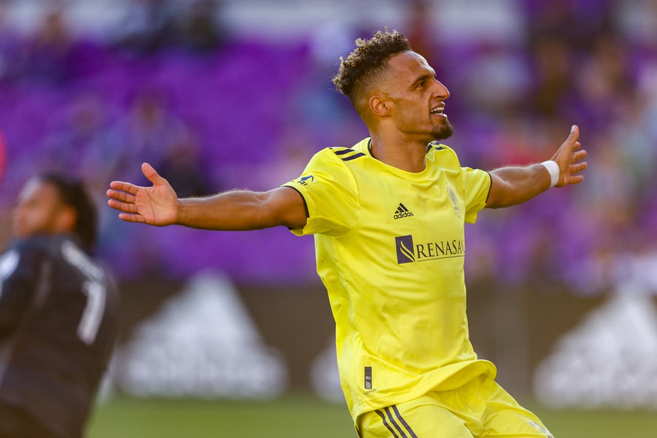 Y el alemán Hany Mukhtar puso las cosas 1-1.
<br>