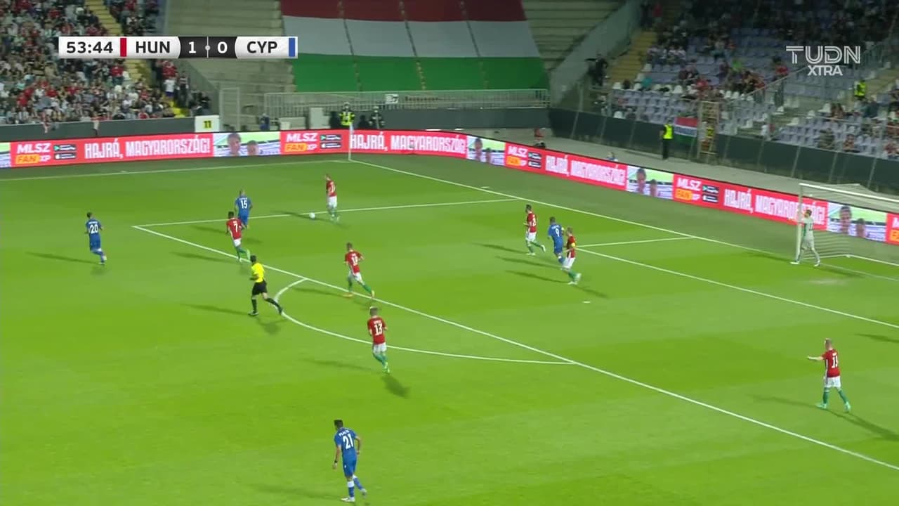 ¡TIRO ATAJADO! disparo por Ioannis Pittas.