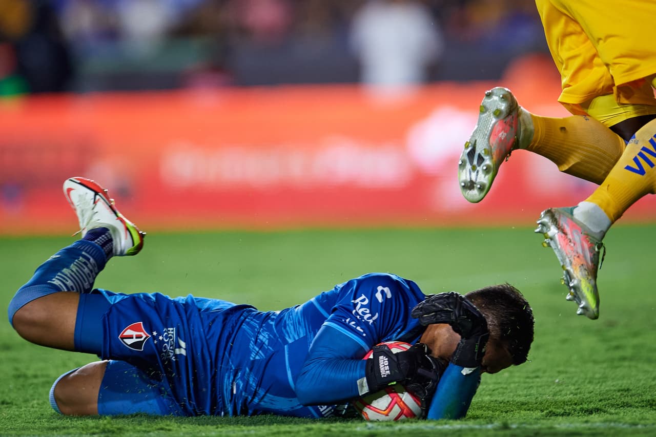 José Hernández suplió bien a Camilo.