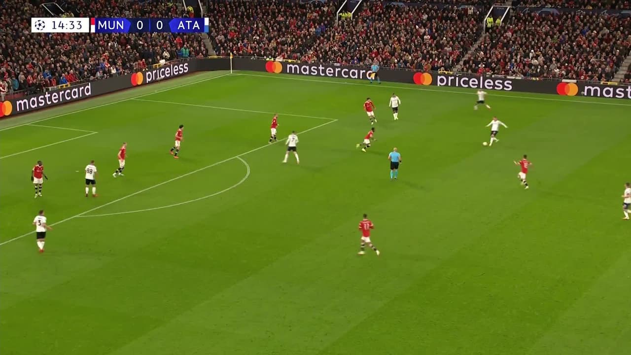 ¡GOL!  anota para Atalanta. Mario Pasalic