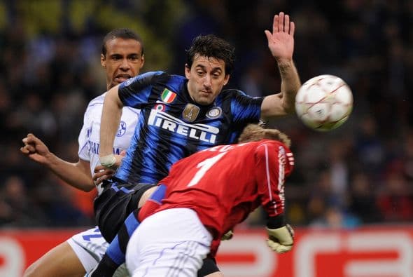 Si no fueron suficientes goles para ustedes, en Milan el Inter recibió al Schalke 04.