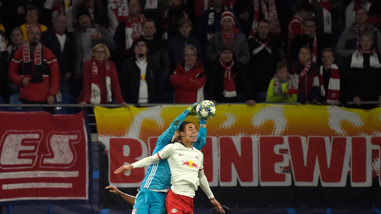 Lille 0-2 Lyon. Memphis y Terrier marcaron para el triunfo de los franceses.