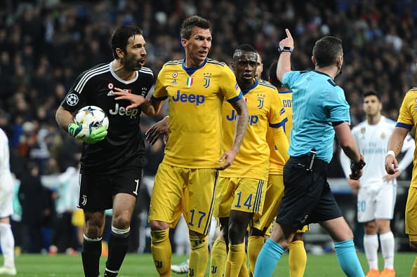 Ni siquiera el VAR habría anulado el polémico penalti a favor del Madrid