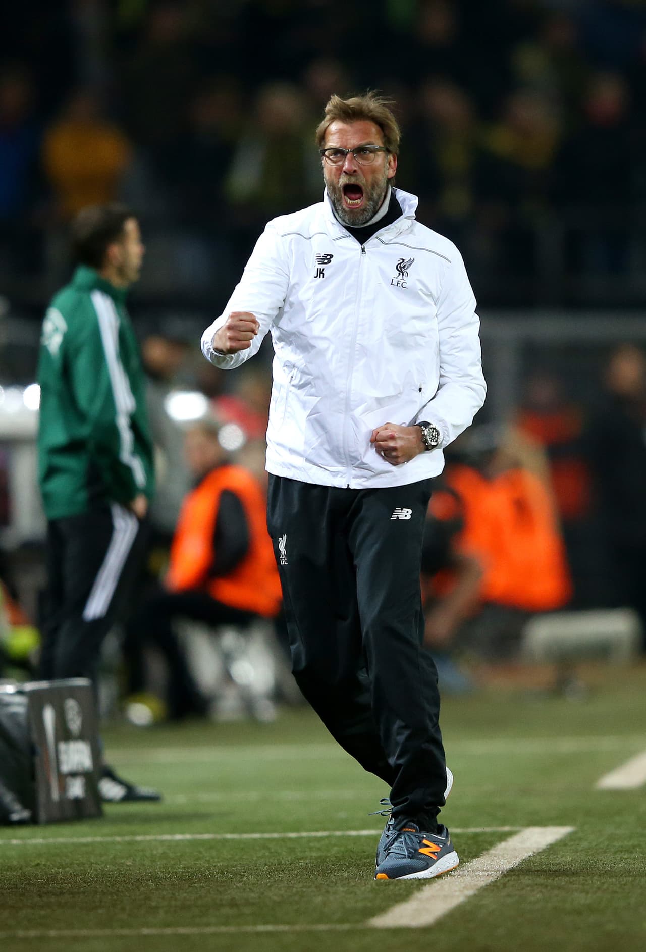 El ahora entrenador del Liverpool celebró con intensidad el tanto de Divock Origi que ponía adelante a los Reds antes del descanso.
