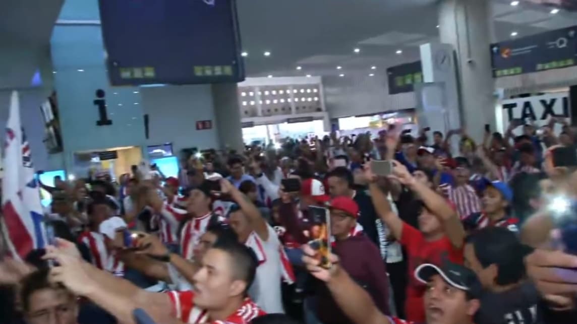 Previo al encuentro de la jornada 8 contra Cruz Azul, los aficionados alientan al rebaño.