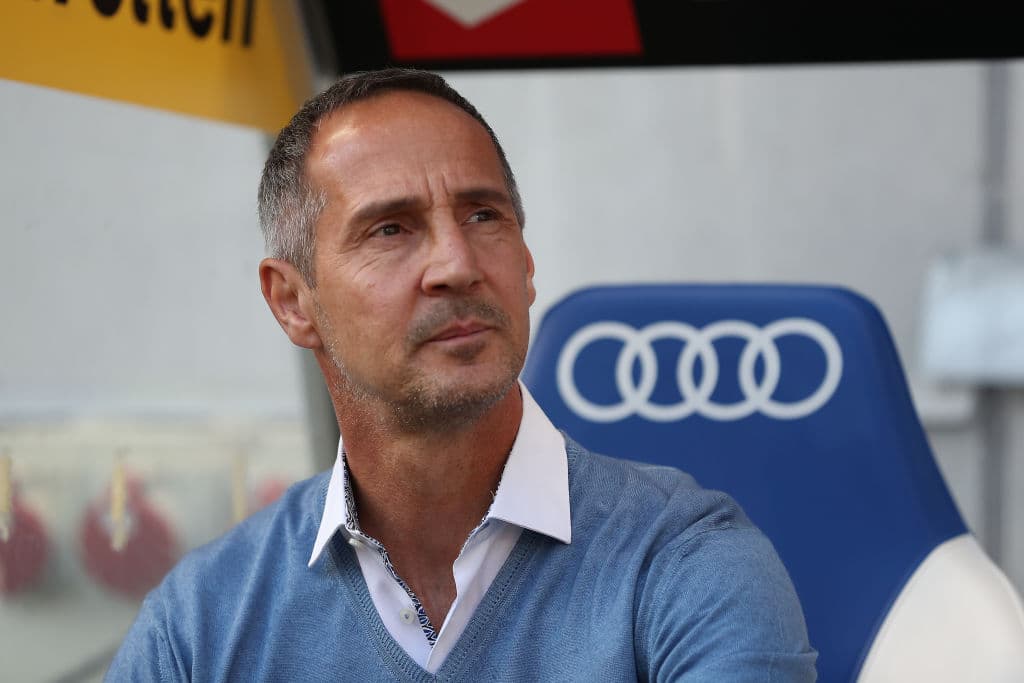 Adi Huetter no tuvo en cuenta a Marco Fabian en el empate del Eintracht Frankfurt en su visita a Friburgo en la Bundesliga.