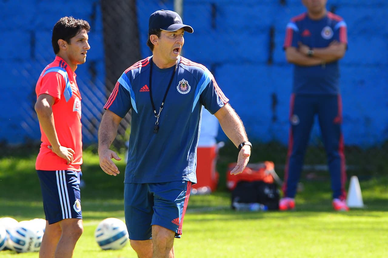 Tras lograr el primer objetivo en el Clausura '15, las Chivas entraron a la Liguilla como quinto lugar de la tabla, y fueron eliminados por Santos, en semifinales.