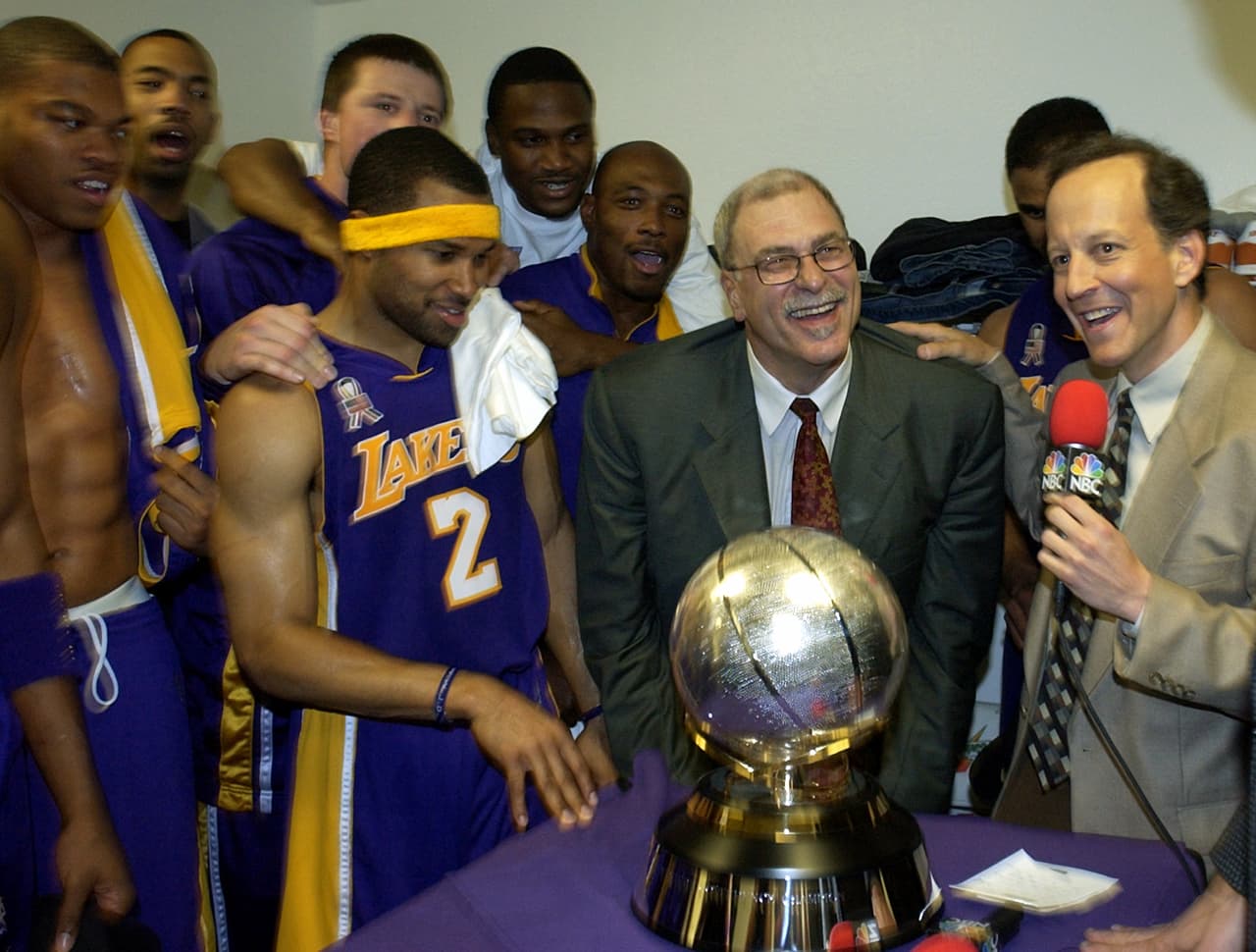 Phil Jackson | Dirigió a los Lakers siete finales y a los Bulls seis, cayendo únicamente dos con los de Los Angeles.