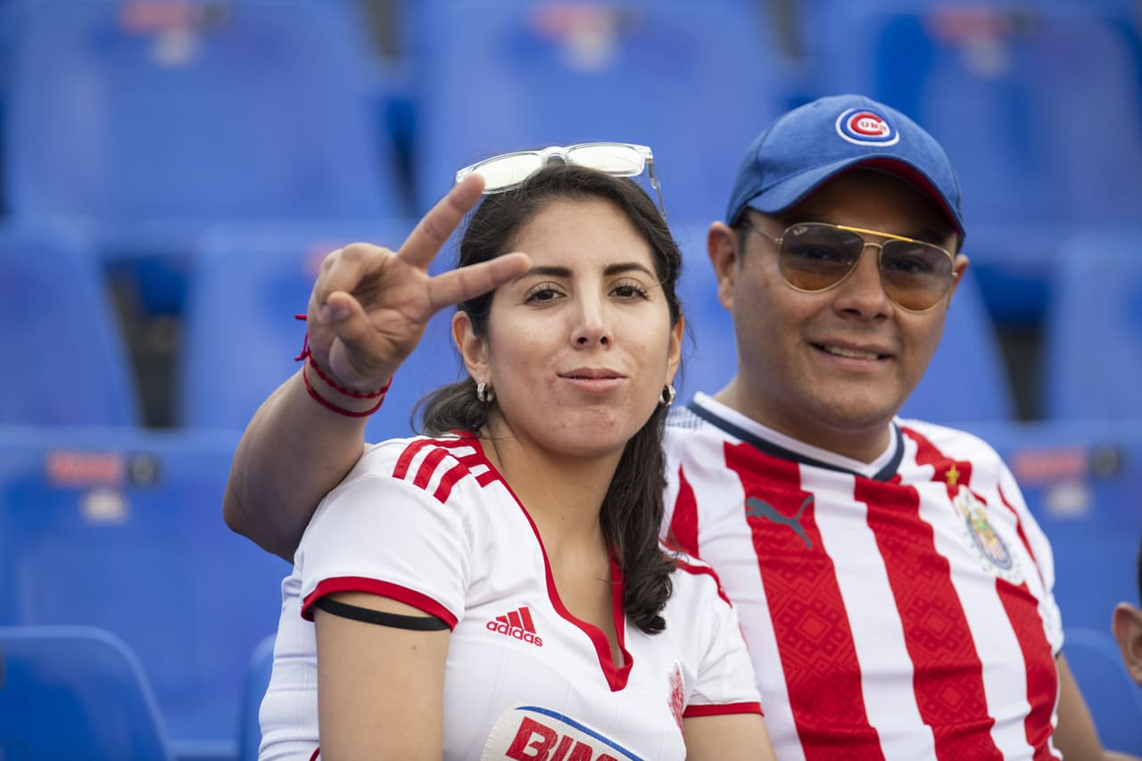Los fanáticos de Tigres y Chivas se alistan para vivir el duelo de la Jornada 17 del Clausura 2019 en Monterrey.