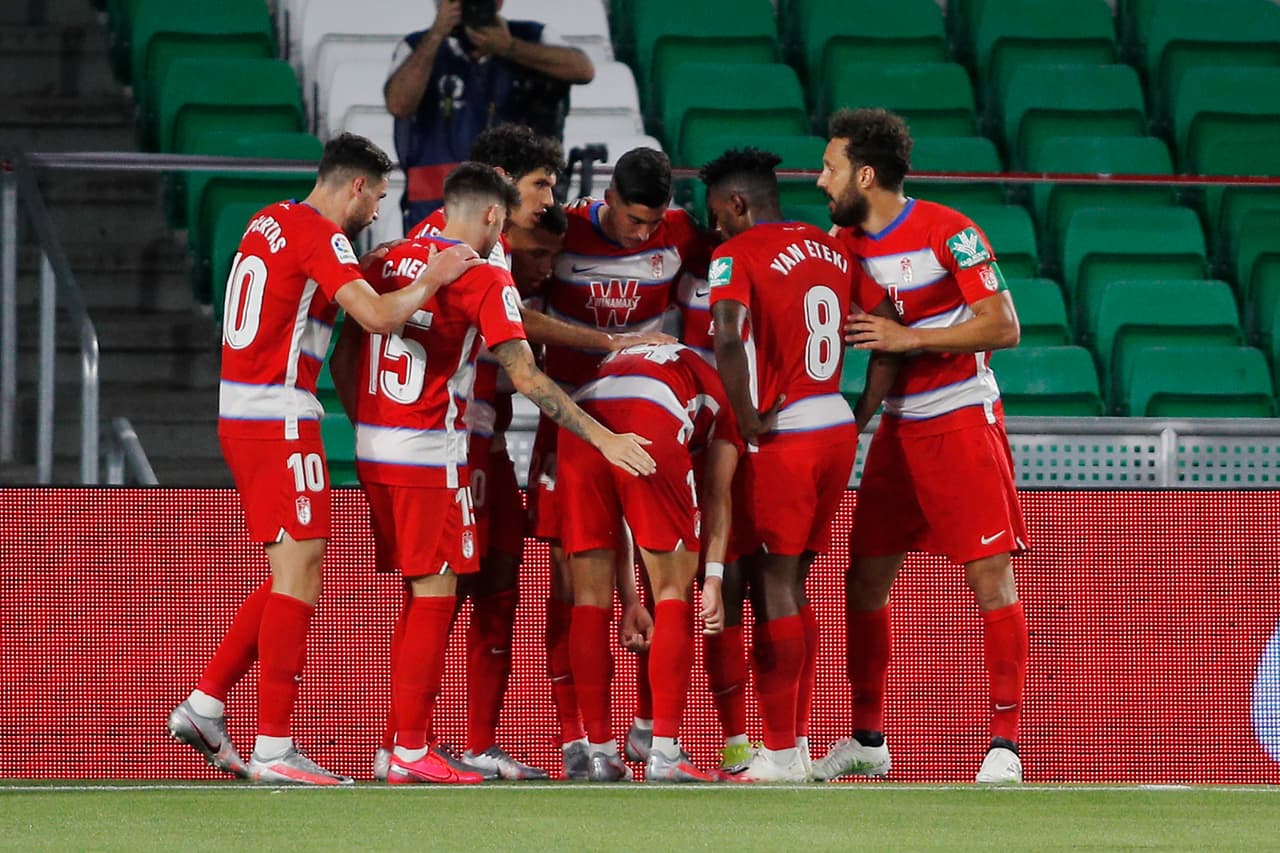 Así fue el festejo tras la anotación del empate de Granada por conducto de Roberto Soldado al minuto 91.