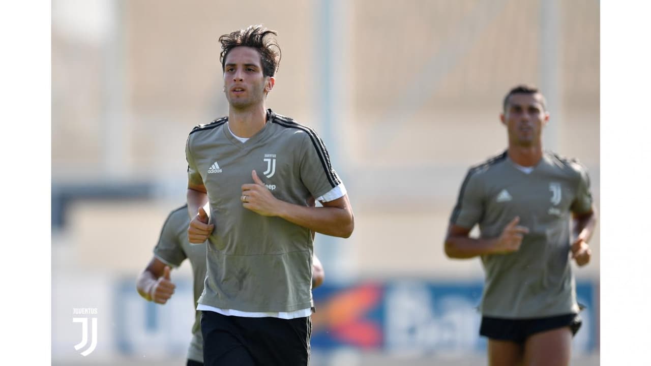 El uruguayo Rodrigo Bentancur fue el sexto hombre en este entrenamiento del martes.