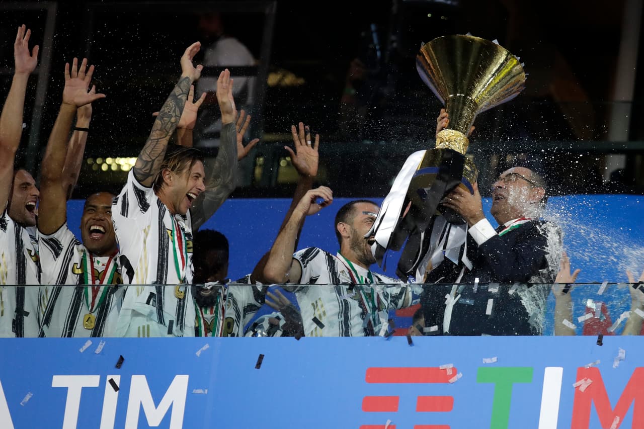 Así festejaron CR7 y la Juve el título de la Serie A | Culminó el campeonato de la Liga italiana de futbol y los festejos del flamante campeón fueron espectaculares.