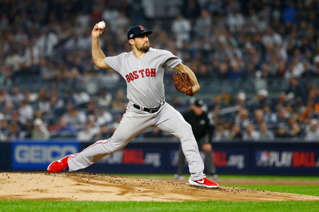 Nathan Eovaldi retiró en orden su primera tanda al dominar a Andrew MacCutchen, Aaron Judge y Jack Voit. En total lanzó 7.0 innings, permitió una carrera y ponchó a cinco.