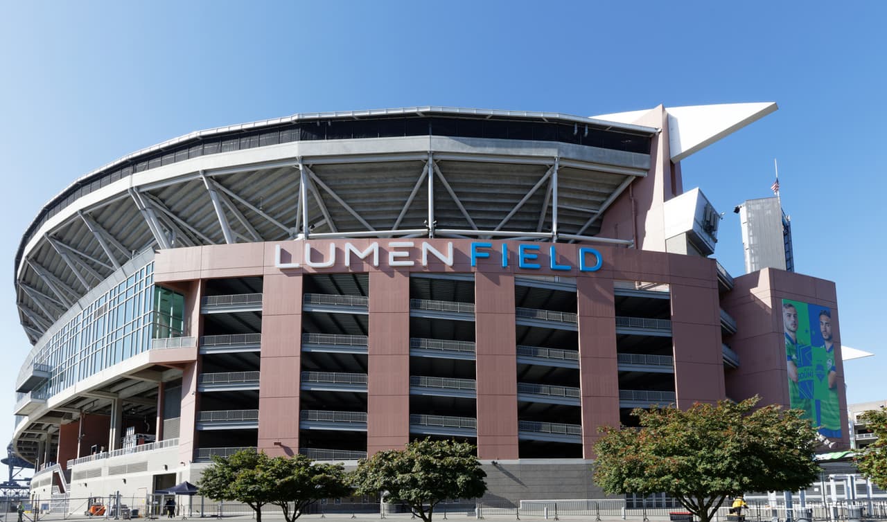 <h3 class="cms-H3-H3">Washington</h3>
<br>
<br>
<b>Ciudad: </b>Seattle
<br>
<b>Estadio:</b> Lumen Field